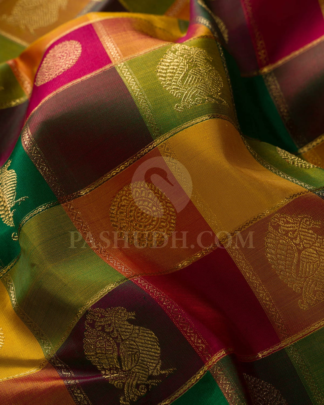 Paalum Pazhamum Pure Kanjivaram Silk Saree-SP74