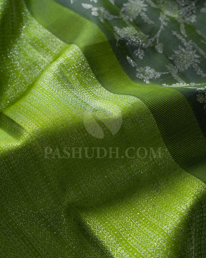 Light Green & Dark Green Kanjivaram silk saree-DJ280(H)