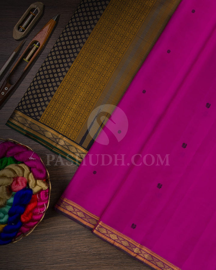 Magenta & Bottle Green,Black  Pure  Kanjivaram Silk Saree-SP48