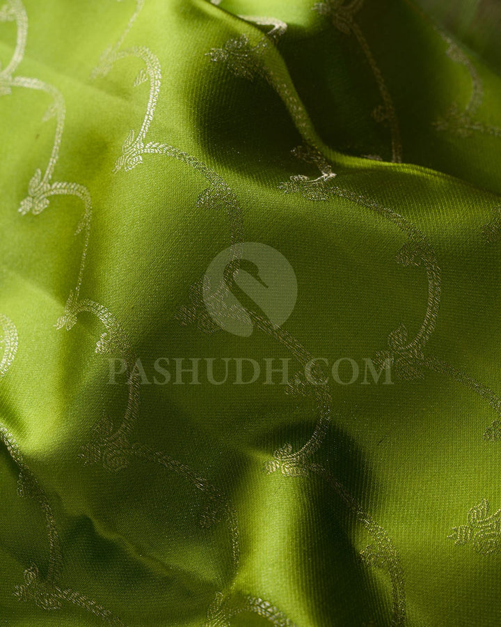 Parrot Green & Mild Baby Pink Kanjivaram Silk Saree-DJ351(H)