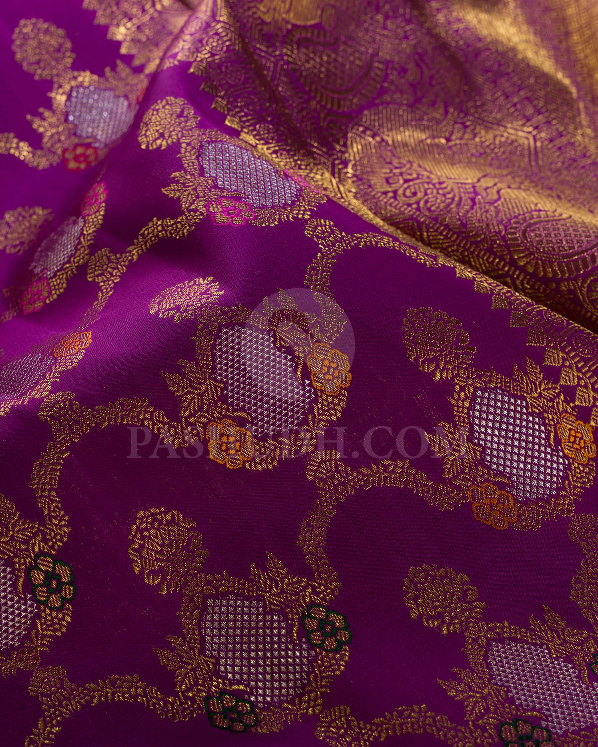 Violet Bridal Pure Kanjivaram Silk Saree -P181(A)