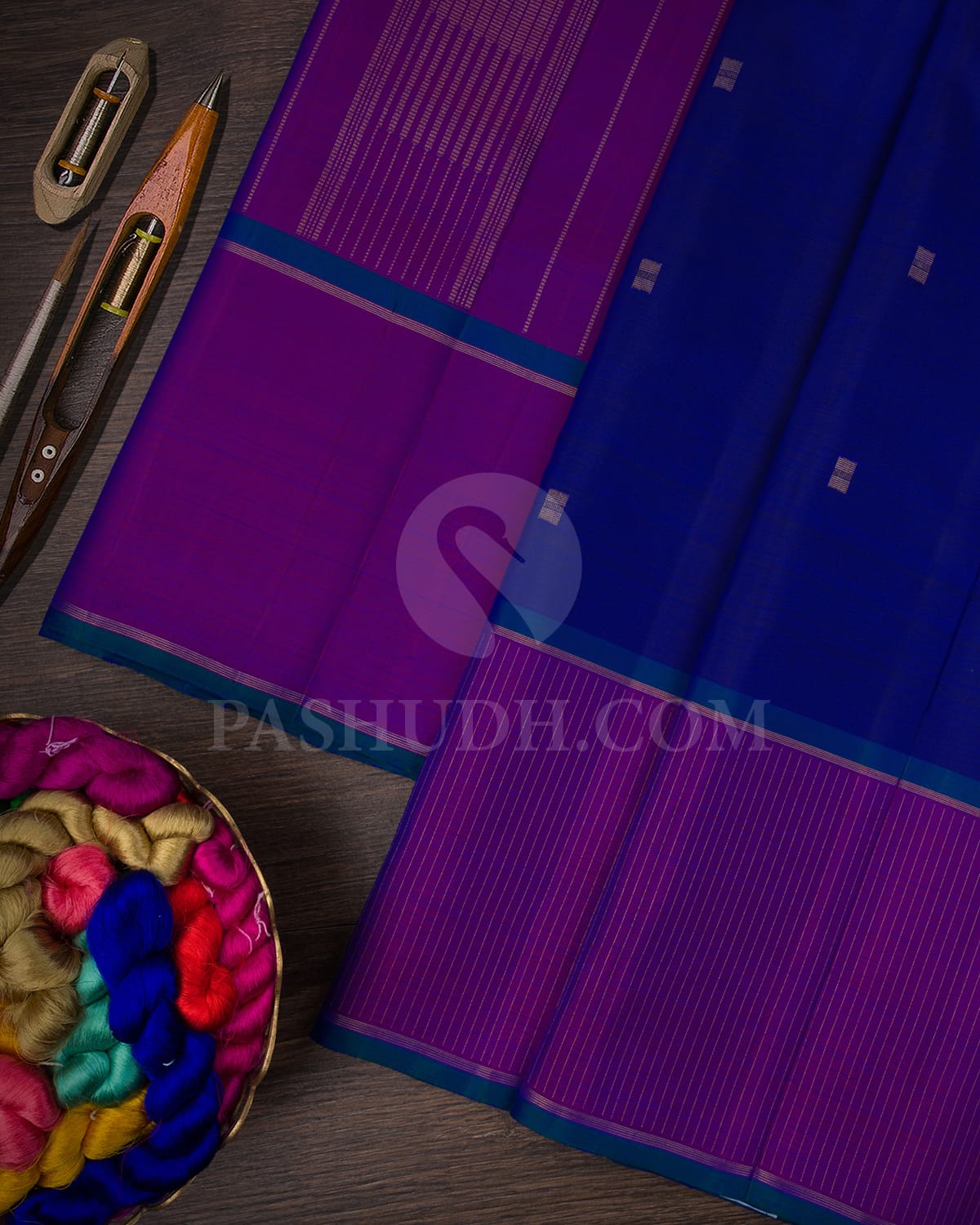 Navy Blue With Red Dual Shaded Pure Kanjivaram Silk Saree-SP106