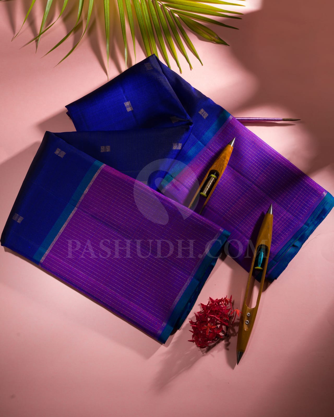 Navy Blue With Red Dual Shaded Pure Kanjivaram Silk Saree-SP106