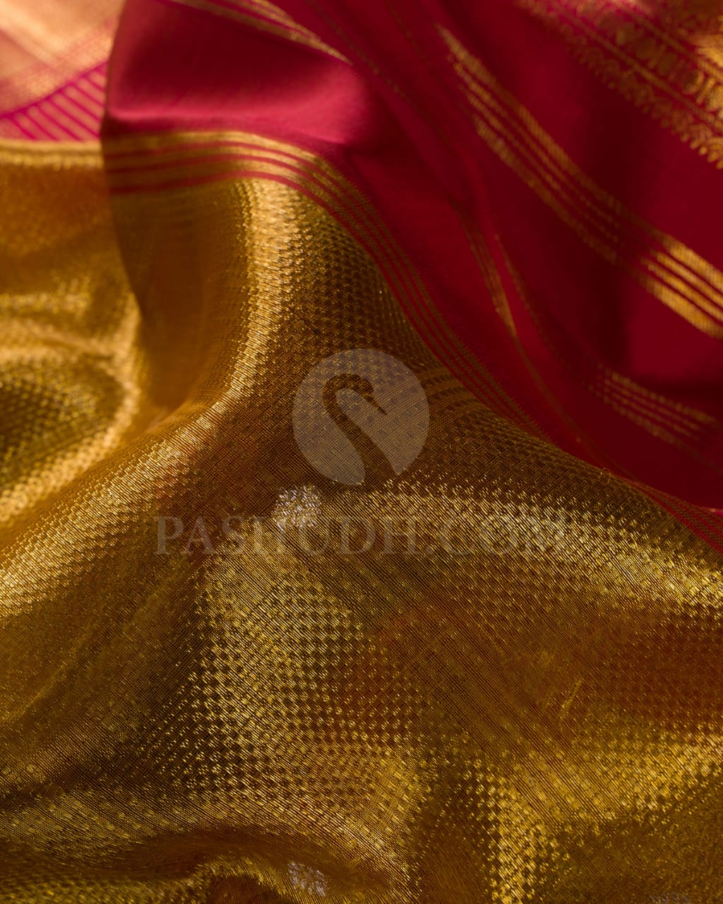 Bright Red With Gold Shimmer Organza Kanjivaram Silk Saree-S1385(B)