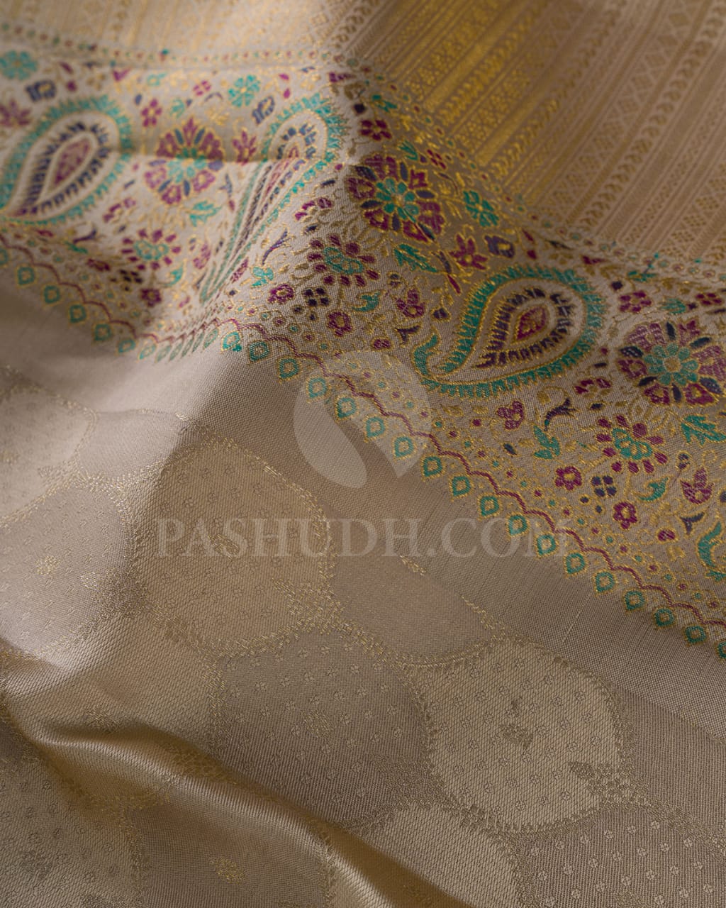 Ivory Kanjivaram Silk Saree-DJ359(D)