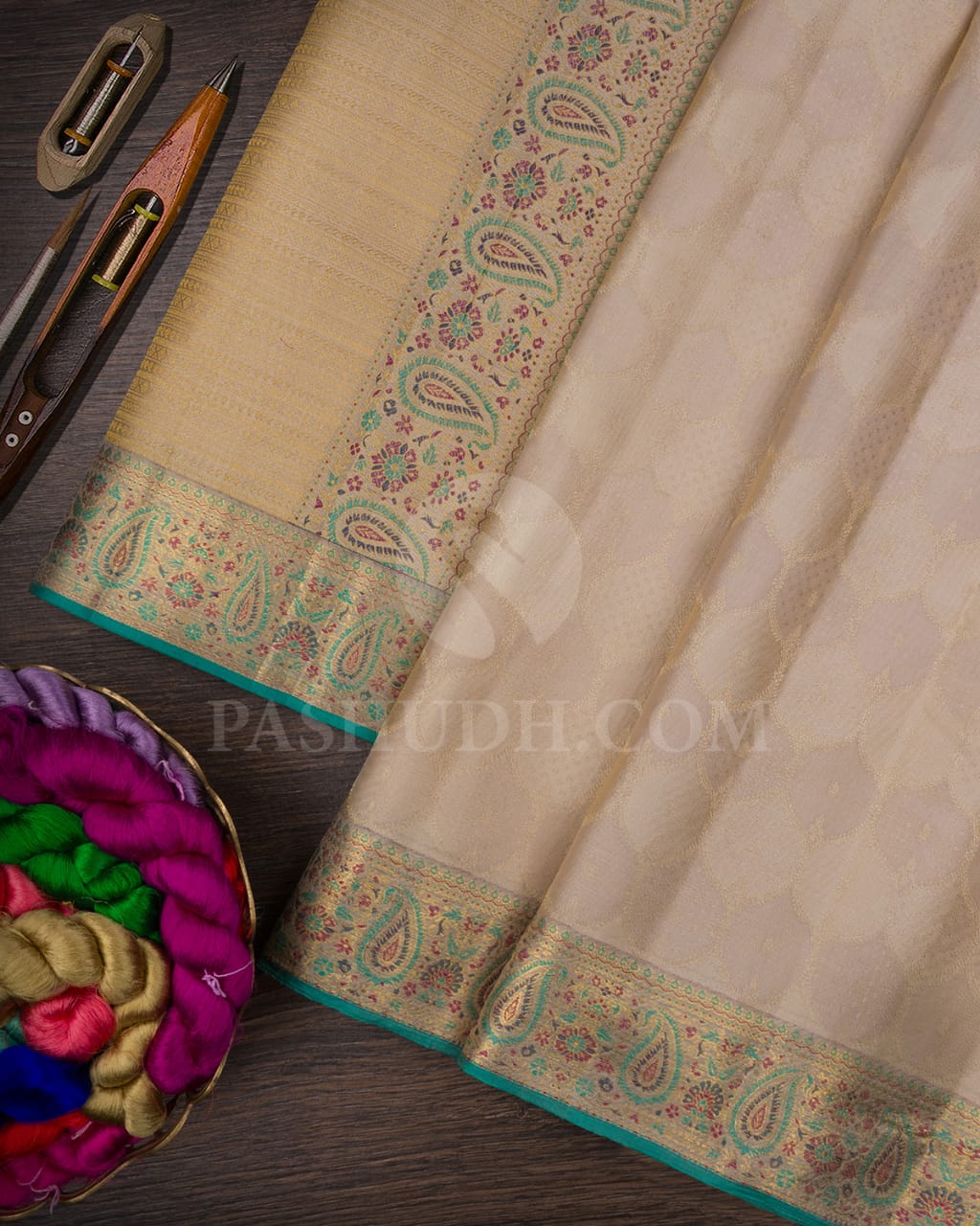 Ivory Kanjivaram Silk Saree-DJ359(D)