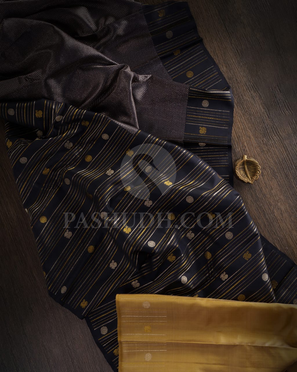 Black And Gold Beige Kanjivaram Silk Saree-S1478(B)