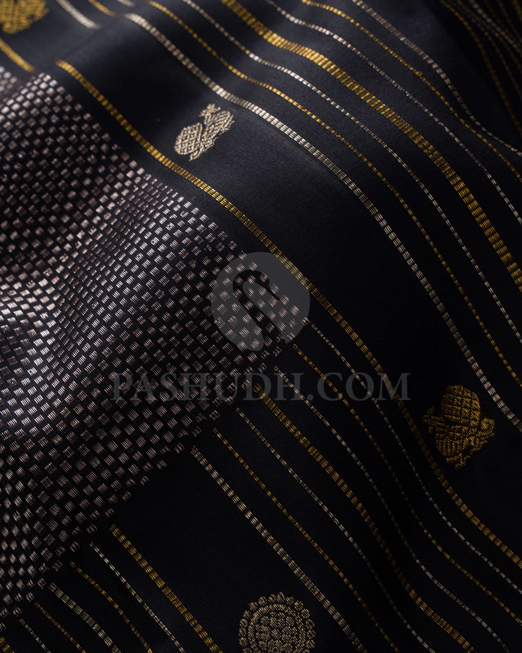 Black And Gold Beige Kanjivaram Silk Saree-S1478(B)