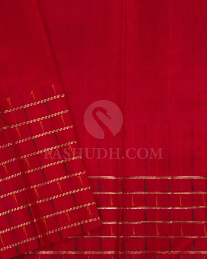 Gold Silver Organza Shimmer Kanjivaram Silk Saree With Red Paithani Border -S1354(C)