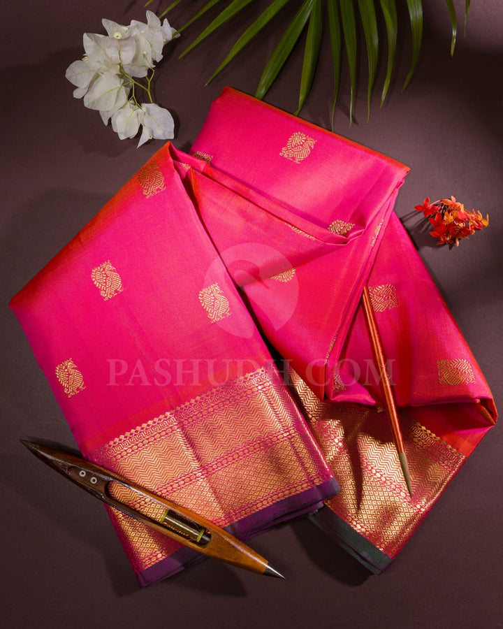 Dual-Shaded Bright Pink Kanjivaram Silk Saree-SP137