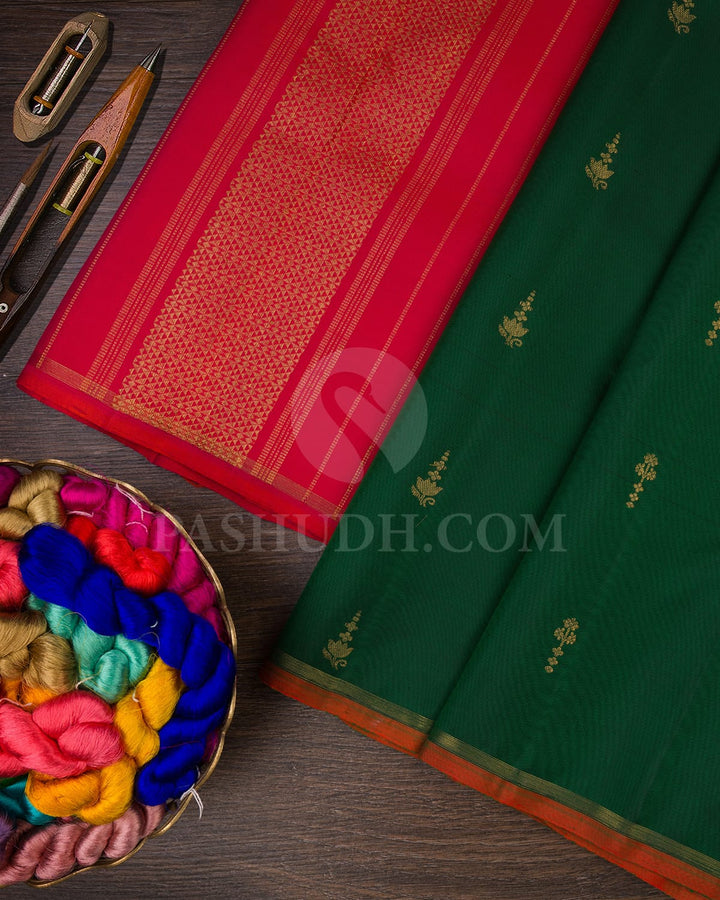Bottle Green With Orange Shot Pink Pure Zari  Borderless Traditional Kanjivaram Silk Saree-SP151