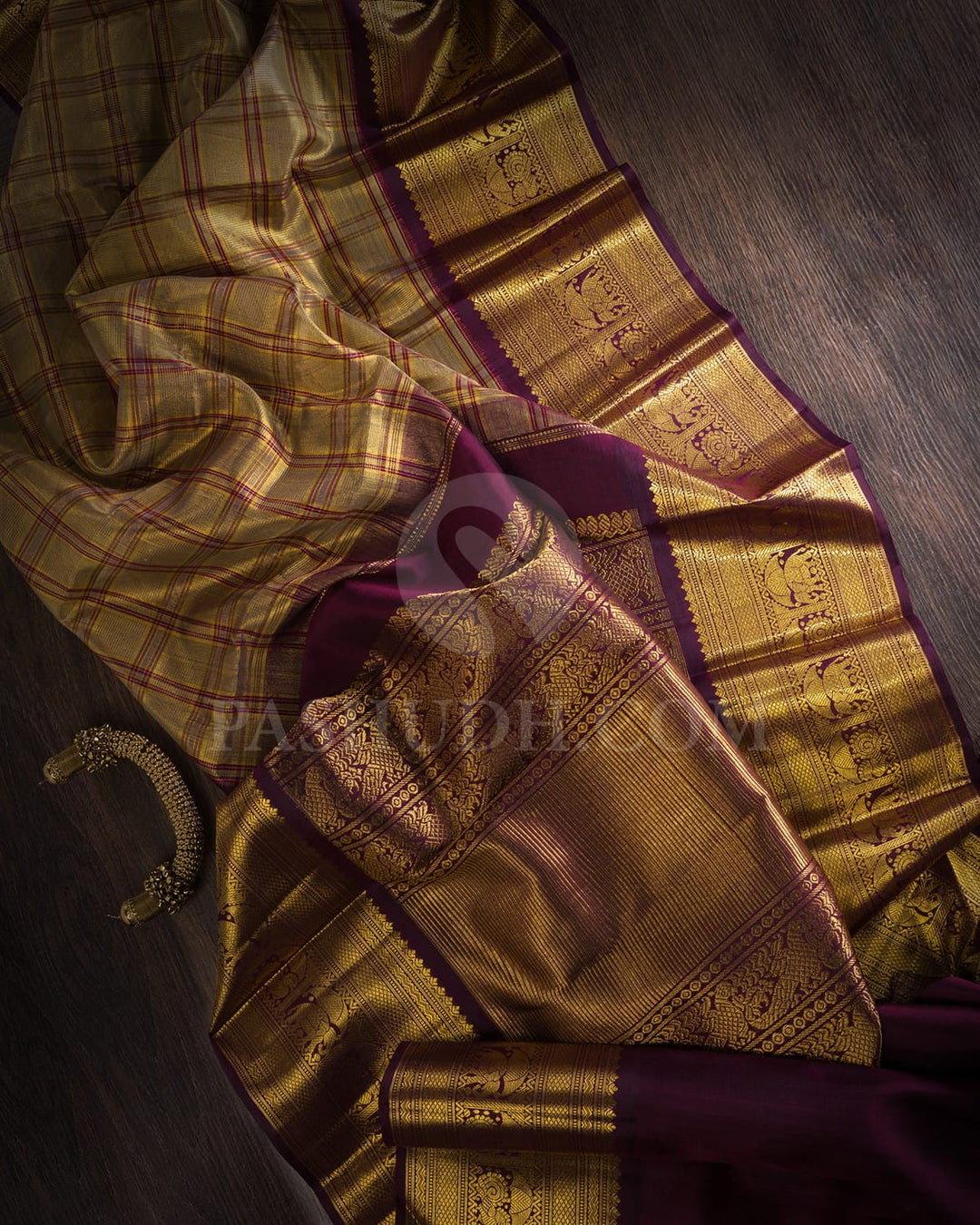 Paaku Color Organza Weave Kanjivaram Silk Saree -SP158