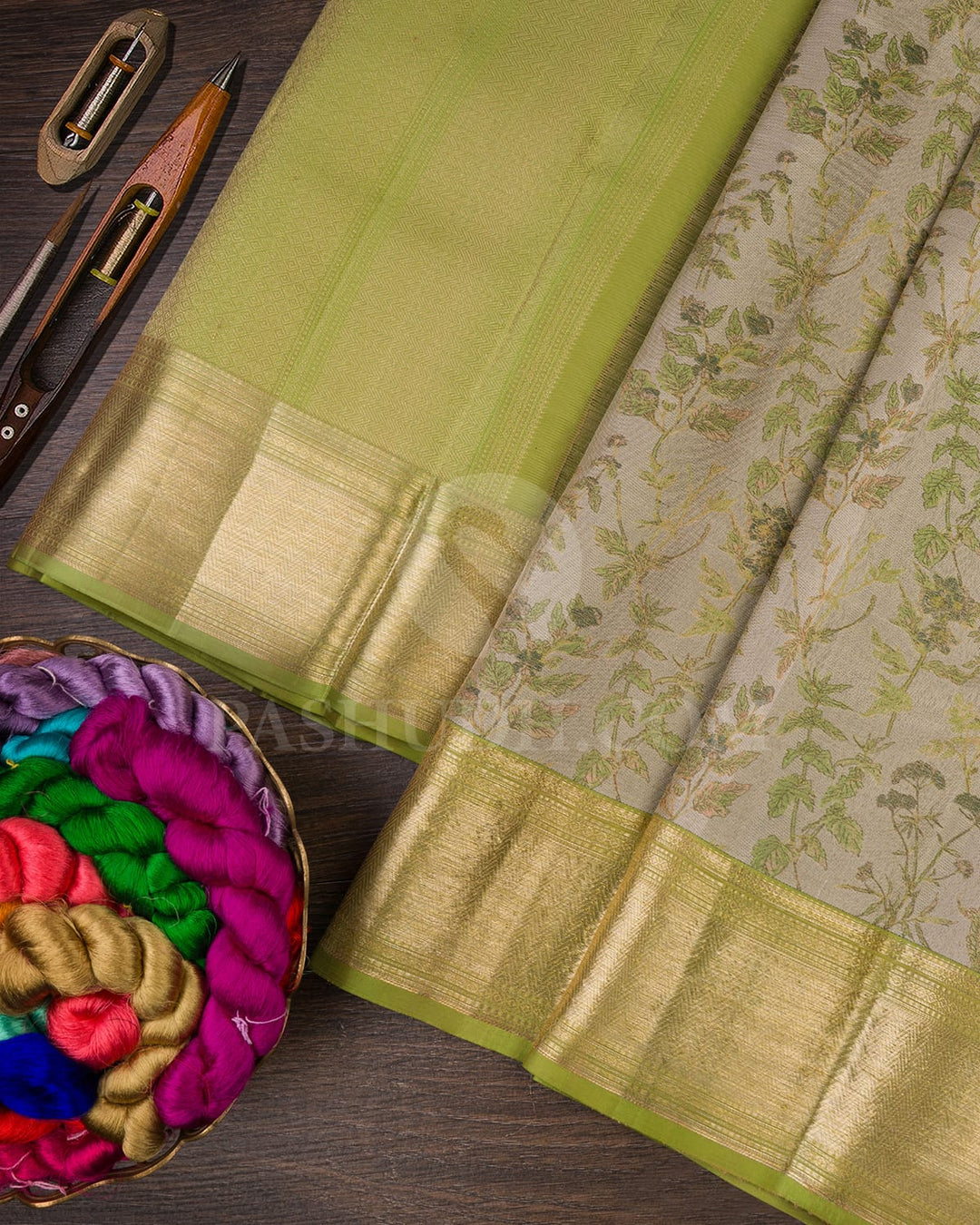 Silver And Pear Green Kanjivaram Silk Saree-DJ378(A)