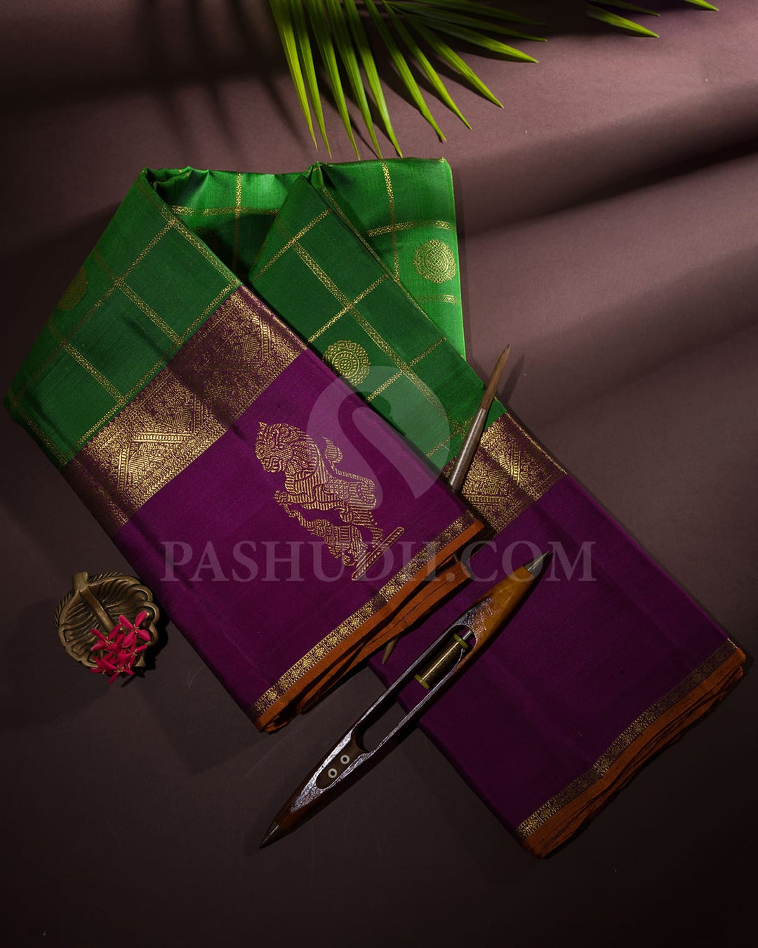 Emerald Green and Deep Magenta Pure Kanjivaram  Silk Saree-SP141