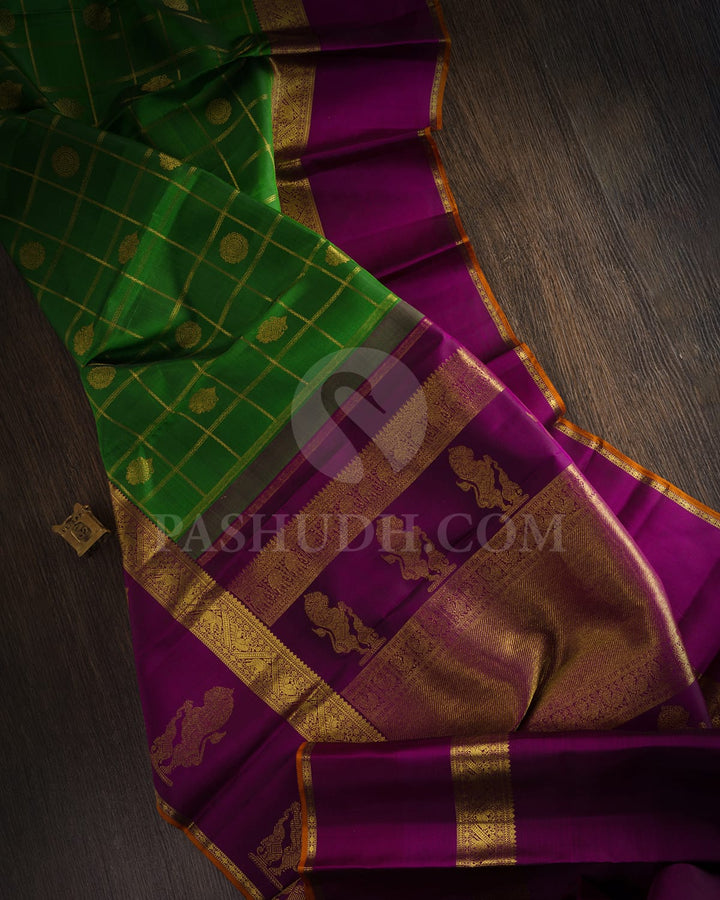 Emerald Green and Deep Magenta Pure Kanjivaram  Silk Saree-SP141