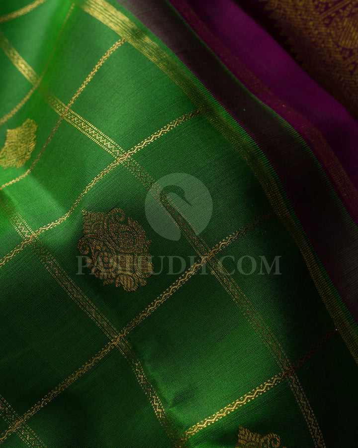 Emerald Green and Deep Magenta Pure Kanjivaram  Silk Saree-SP141