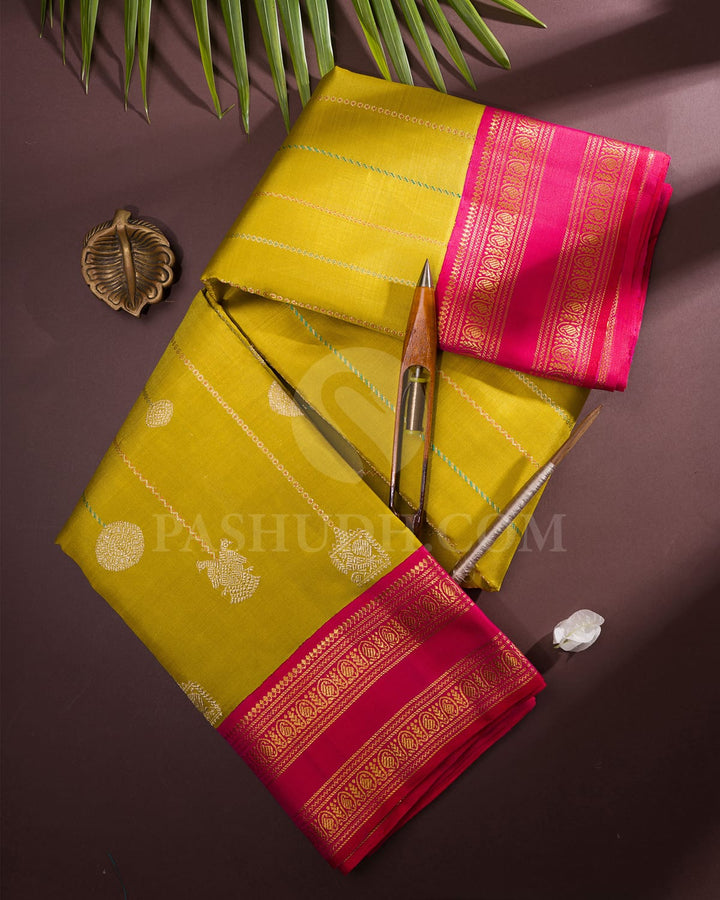 Olive Green And Rani Pink Traditional Kanjivaram Silk Saree-S1535(A)