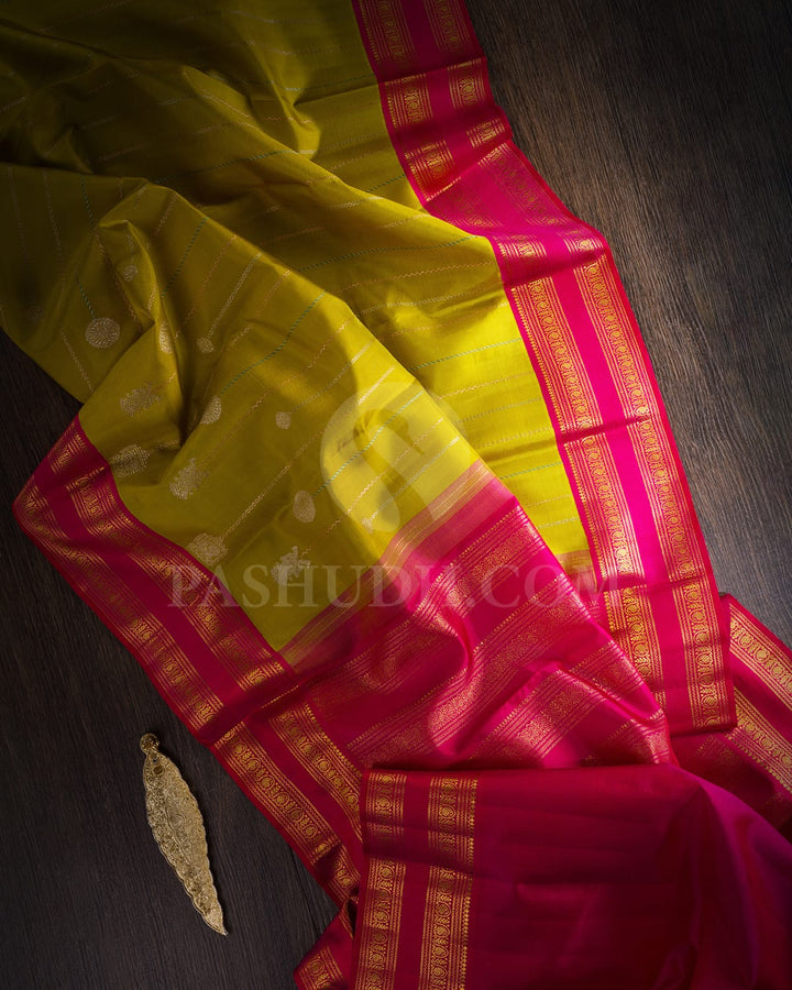 Olive Green And Rani Pink Traditional Kanjivaram Silk Saree-S1535(A)