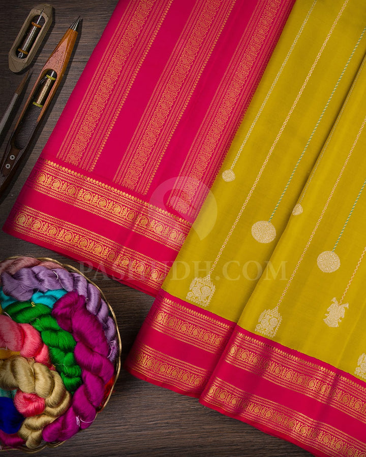 Olive Green And Rani Pink Traditional Kanjivaram Silk Saree-S1535(A)