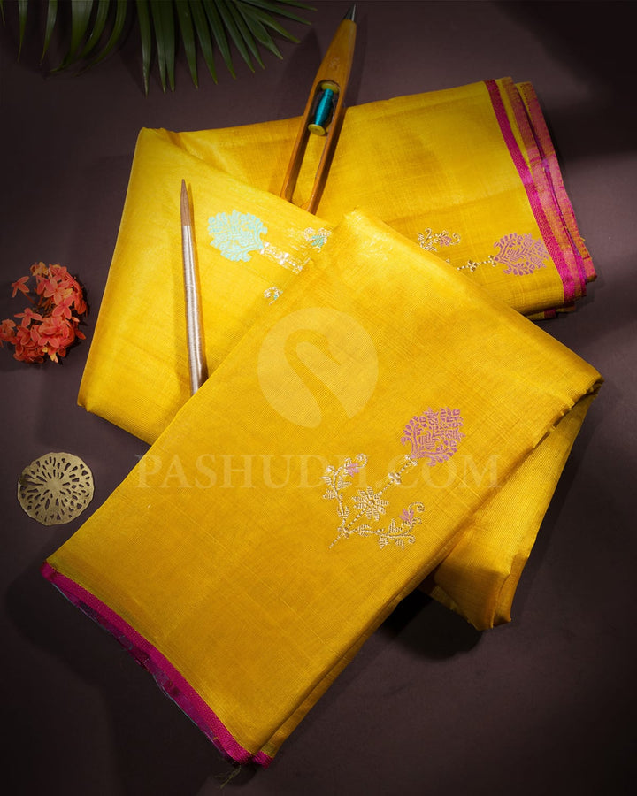 Yellow Borderless Traditional  Kanjivaram Silk Saree-S1512(B)