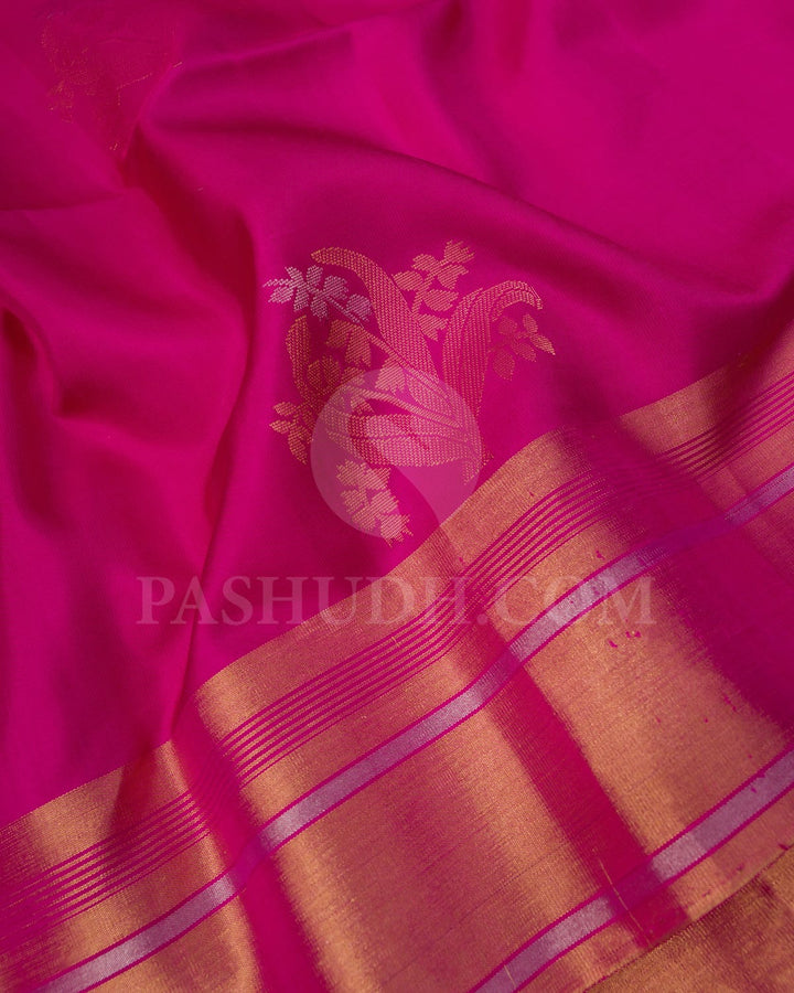 Magenta Pink Floral Patterned Soft Silk Saree-AC114