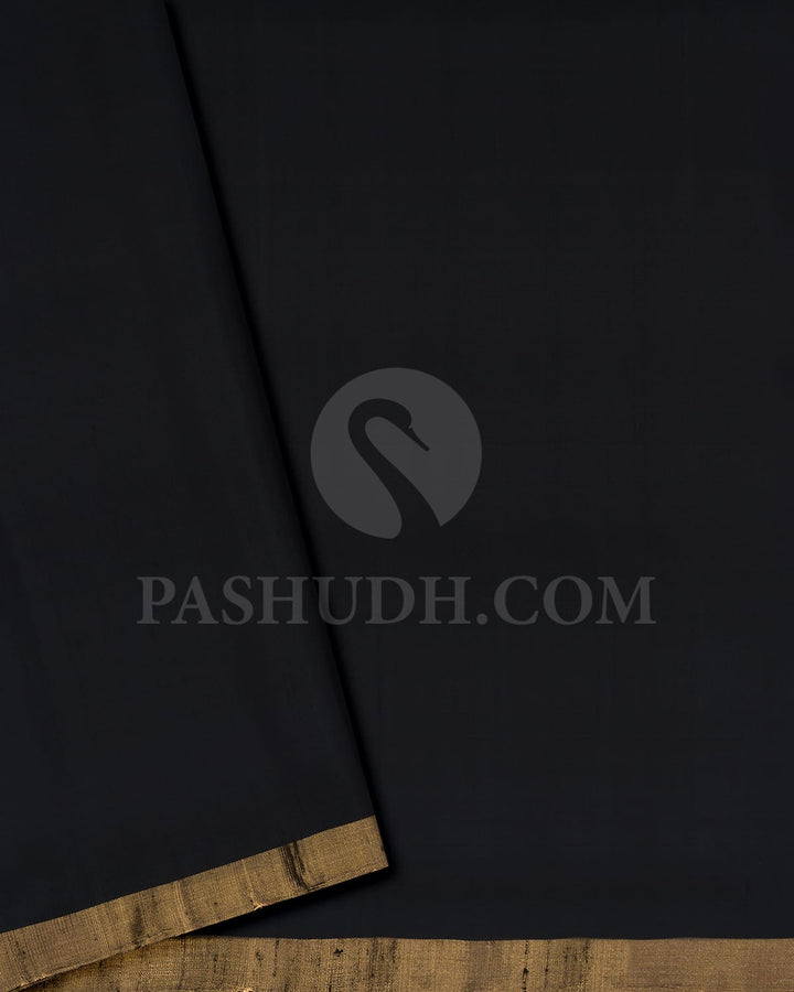 Black Floral Patterned Soft Silk Saree-AC148