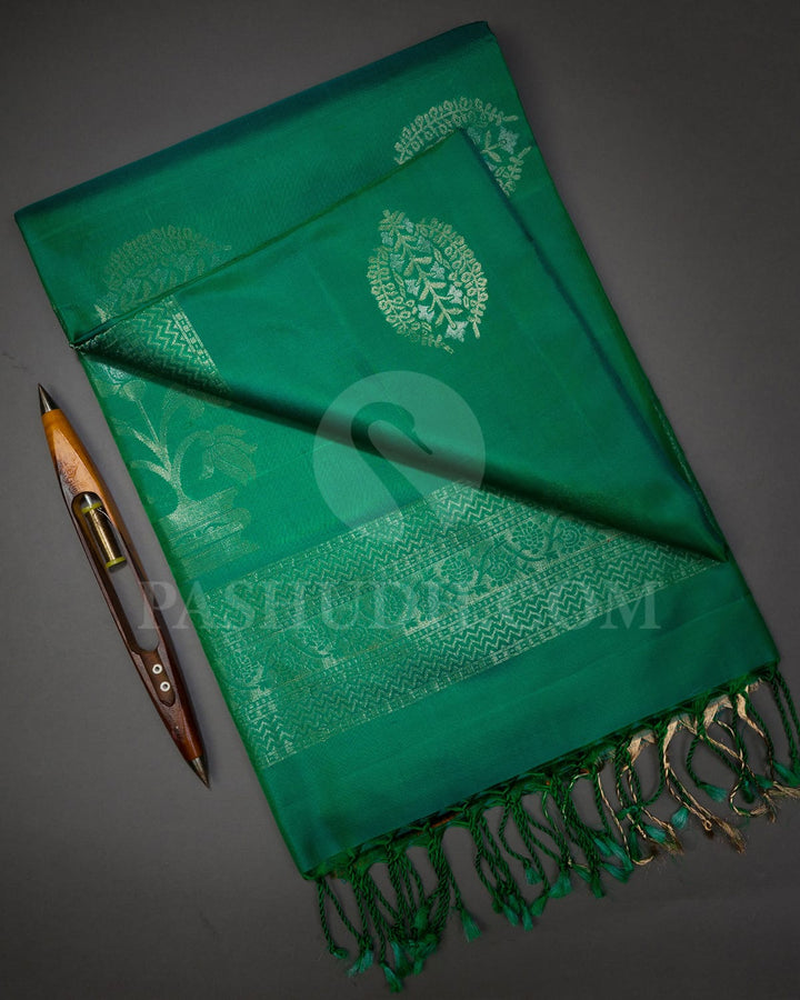 Emerald Green Banarasi Patterned Soft Silk Saree-AC140