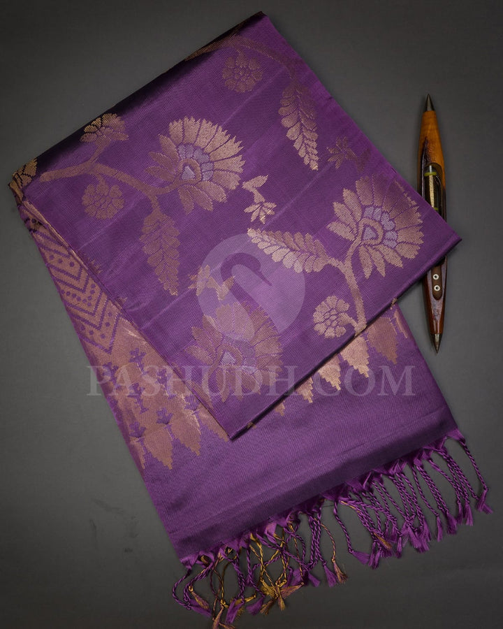 Deep Lavender Floral Jaal Patterned Soft Silk Saree-AC150