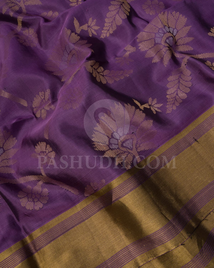 Deep Lavender Floral Jaal Patterned Soft Silk Saree-AC150