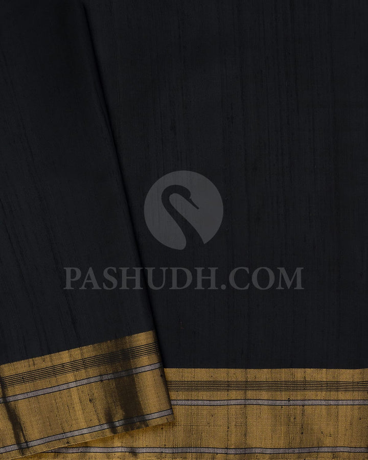 Black Floral Patterned Self Colored Soft Silk Saree-AC112