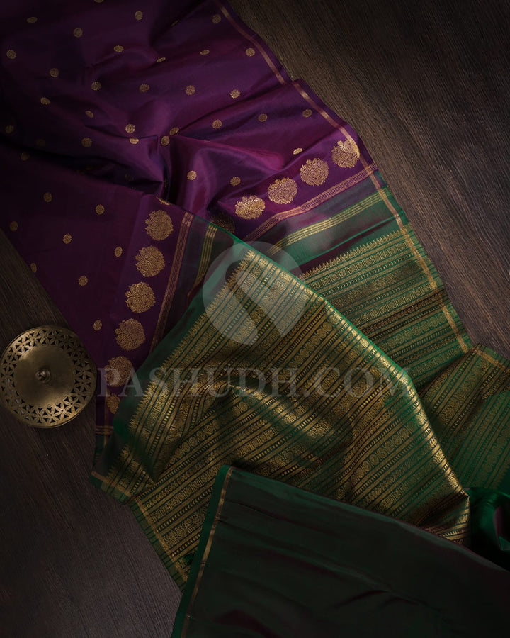 Purple And Bottle Green Traditional Borderless Pure Zari Kanjivaram Silk Saree-SP279