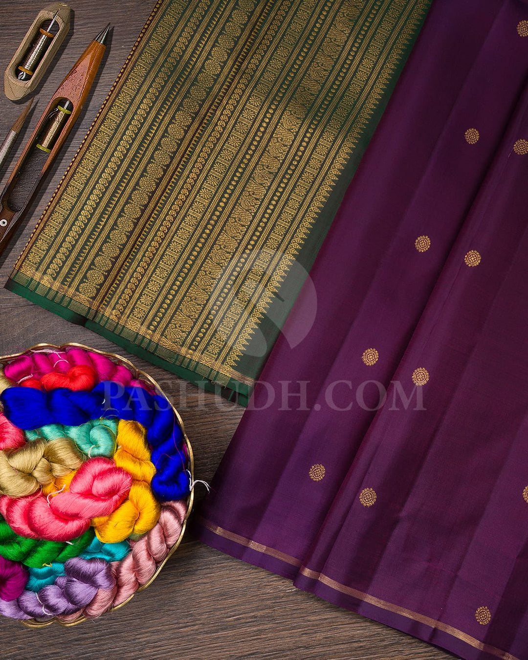 Purple And Bottle Green Traditional Borderless Pure Zari Kanjivaram Silk Saree-SP279
