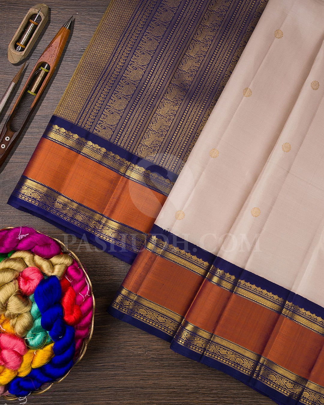 Creamy Greige And Navy Blue Pure Zari Kanjivaram Silk Saree-SP280