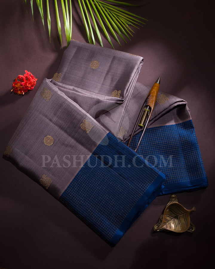 Peach Shot Khaki And Cobalt Blue Pure Zari Kanjivaram Silk Saree-SP253
