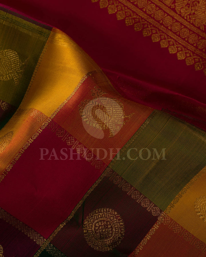 Paalum Pazhamum Checks Pure Zari Kanjivaram Silk Saree-SP277