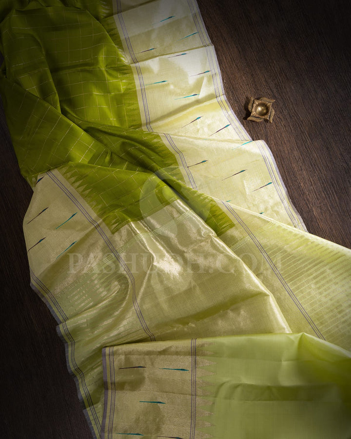 Parrot Green Kanjivaram Silk Saree With Paithani Temple Border-S1407(B)