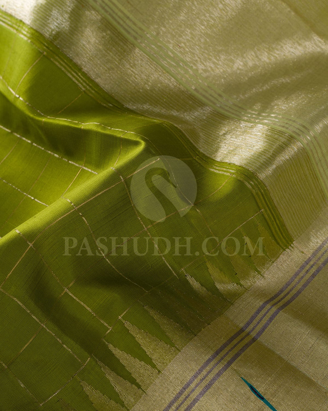 Parrot Green Kanjivaram Silk Saree With Paithani Temple Border-S1407(B)