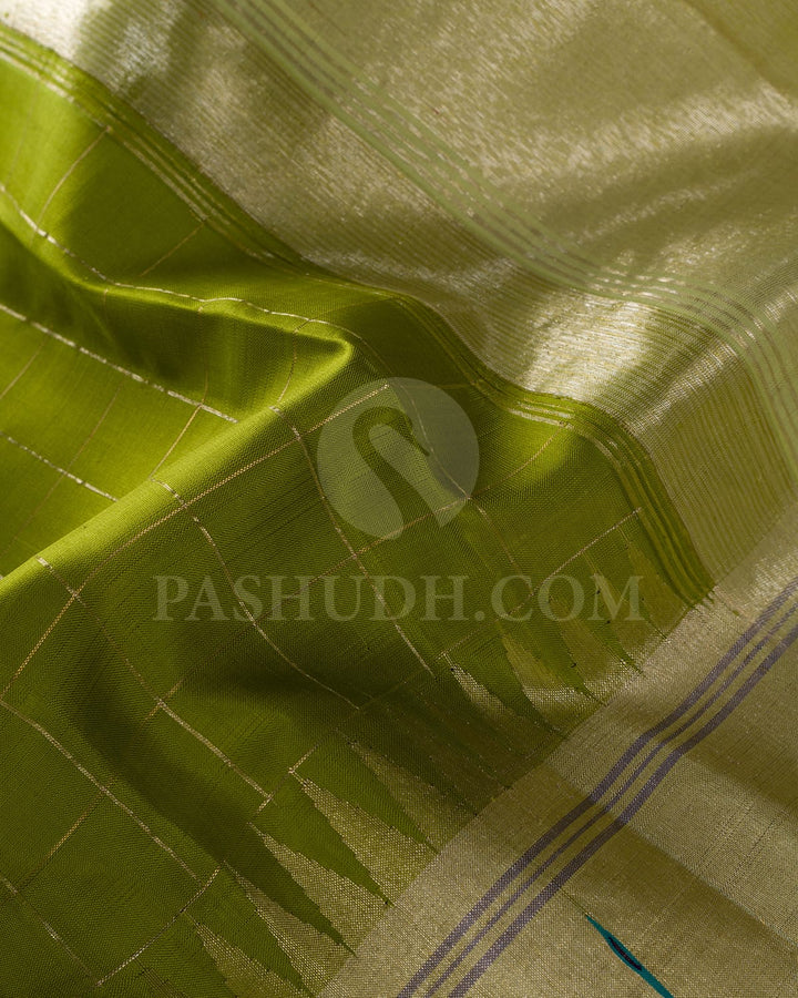 Parrot Green Kanjivaram Silk Saree With Paithani Temple Border-S1407(B)