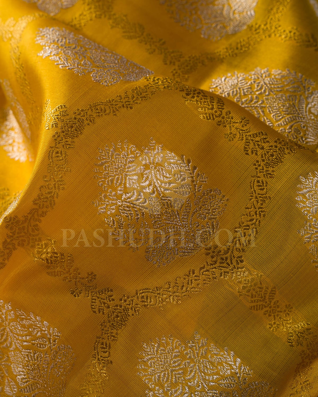 Mango Yellow With Emerald Green Pure Zari Kanjivaram Silk Saree-P200(A)