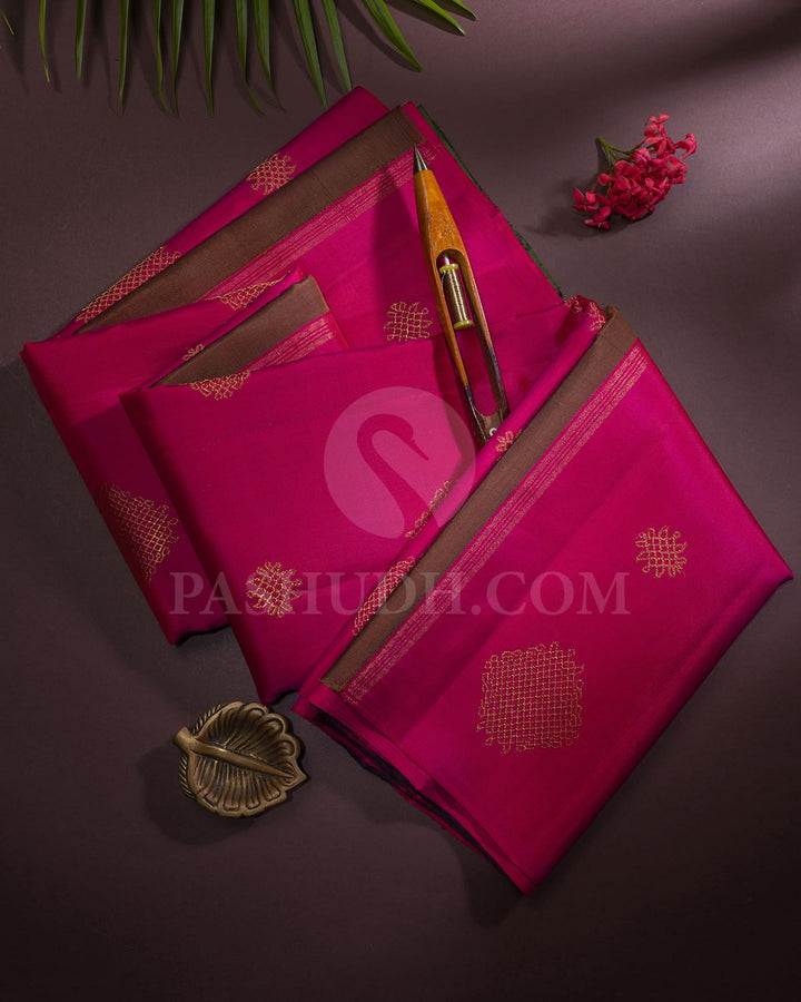 Rani Pink And Dual Shaded Green Borderless Pure Zari Kanjivaram Silk Saree-SP323
