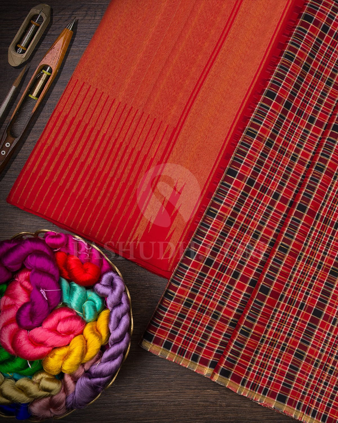 Red And Black Borderless Traditional Kanjivaram Silk Saree-S1574(A)