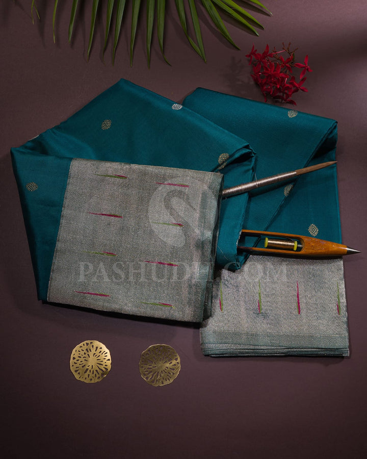 Green Kanjivaram Silk Saree - P133(D)