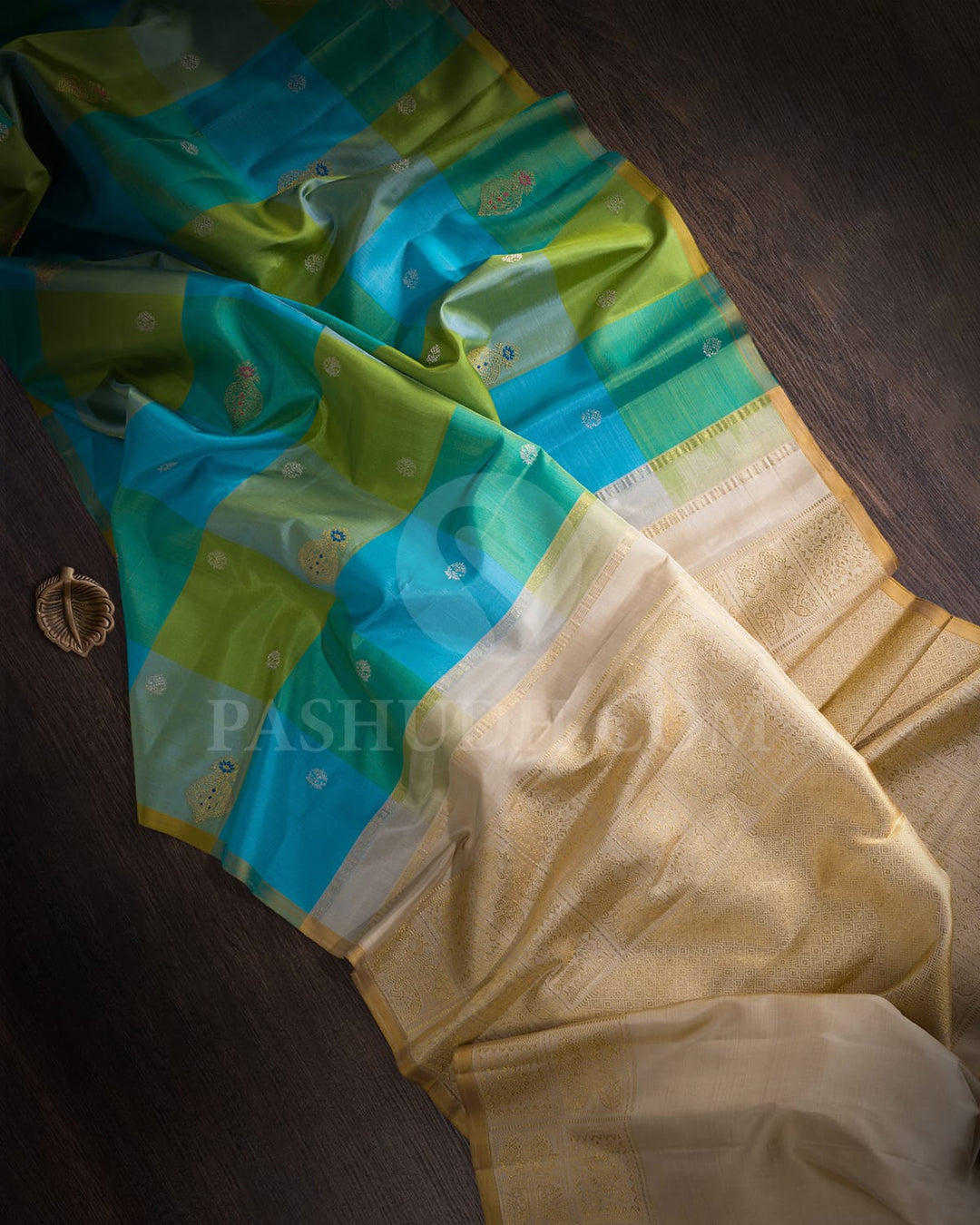 Blue-Green Hue With Beige Borderless Traditional Kanjivaram Silk Saree-S1491(B)