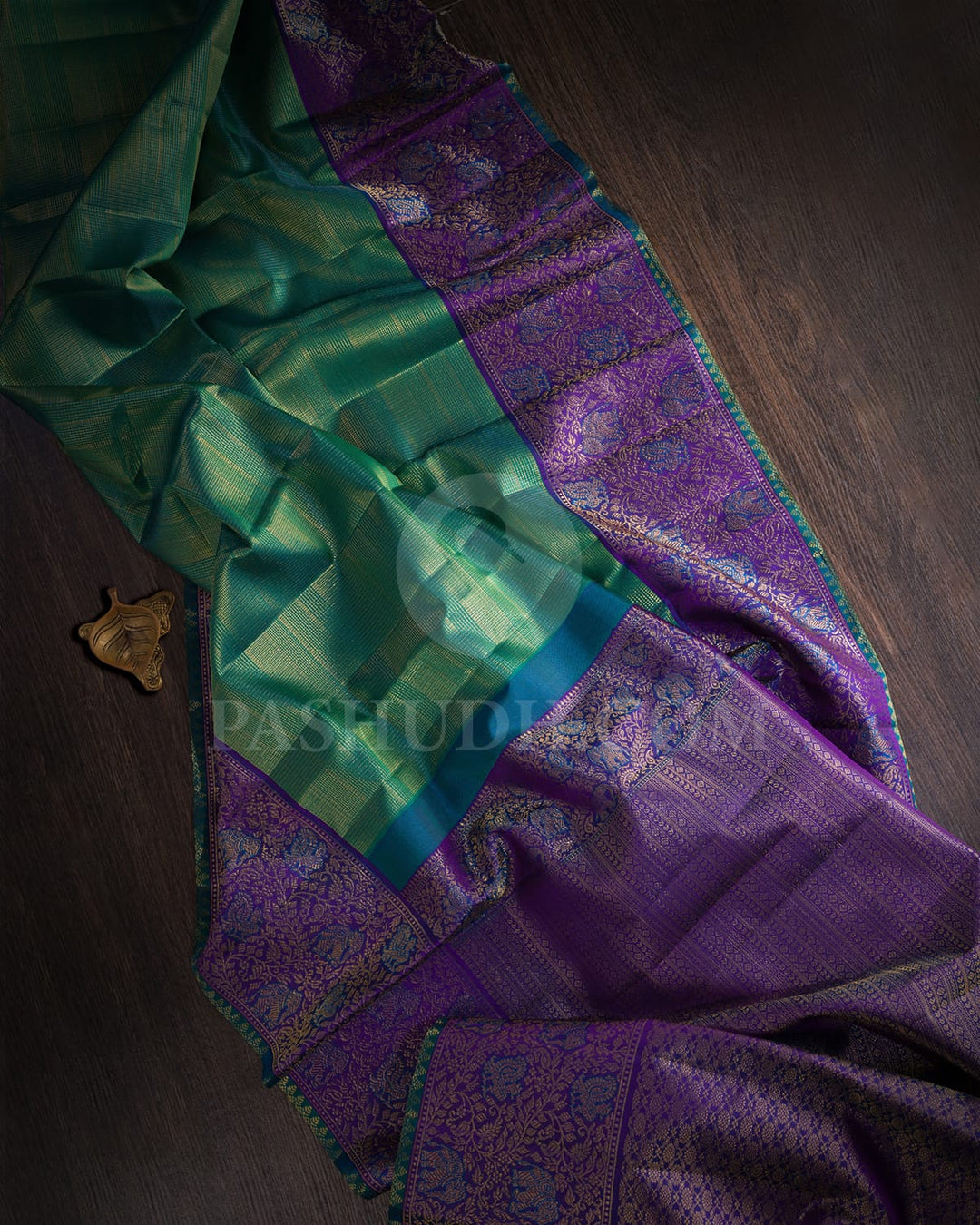 Emerald Green With Dual Shaded Violet Kanjivaram Silk Saree-S1568(B)