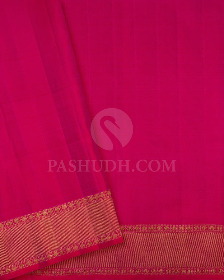 Bottle Green Pure Zari Kanjivaram Silk Saree With Tissue And Shimmer Border-P206(A)