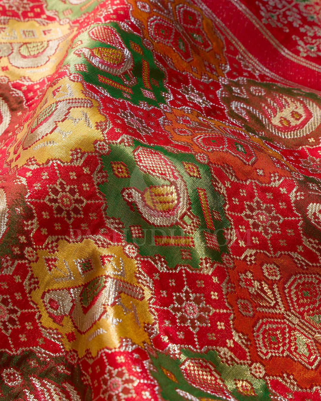 Bright Red Bridal Kanjivaram Silk Saree-SS2