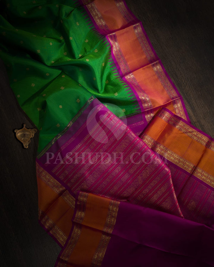 Emerald Green With Magenta Kanjivaram Silk Saree-SP353