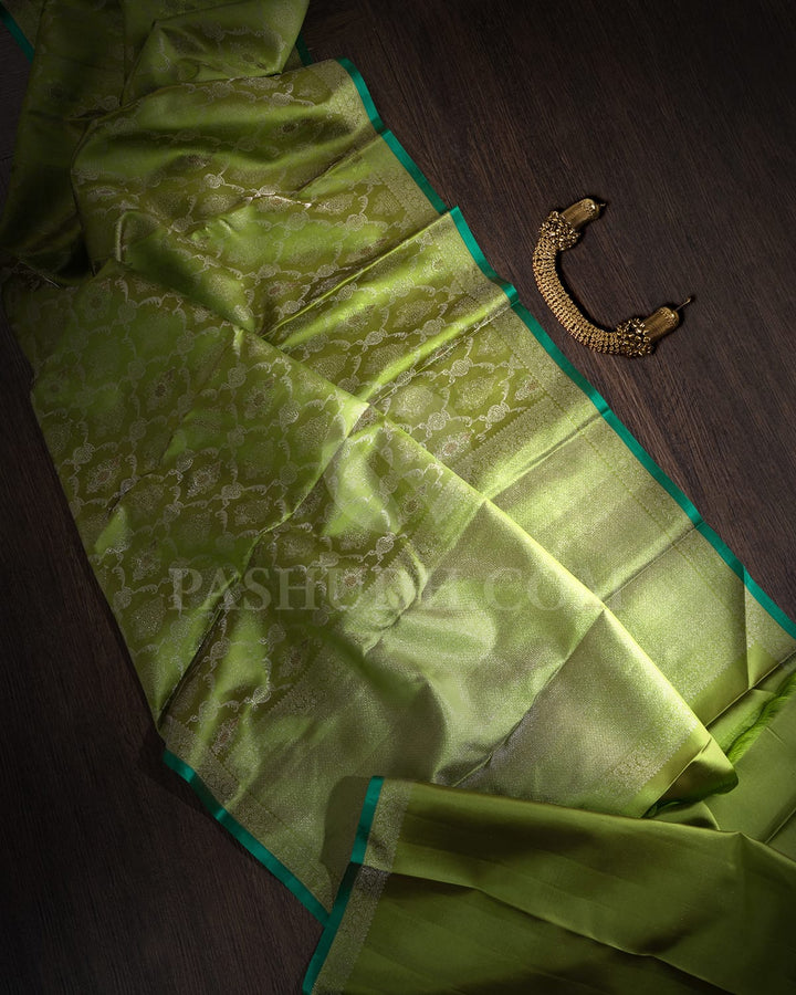 Pear Green Kanjivaram Silk Saree-DT315(B)