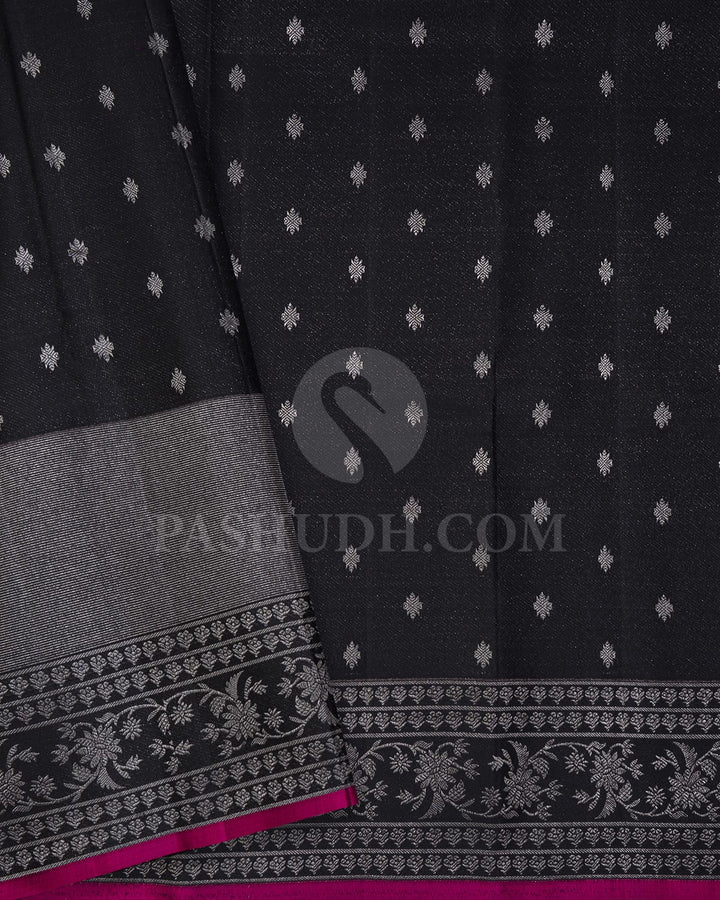 Half White,Green With Black Kanjivaram Silk Saree-DJ413(B)