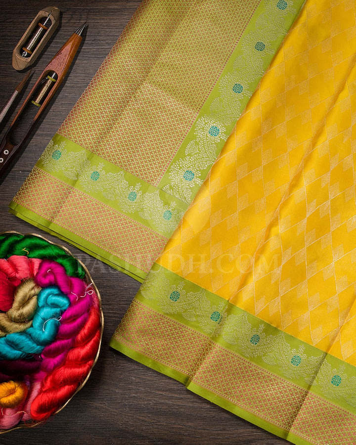 Yellow And Pear Green Kanjivaram Silk Saree-D669(C)